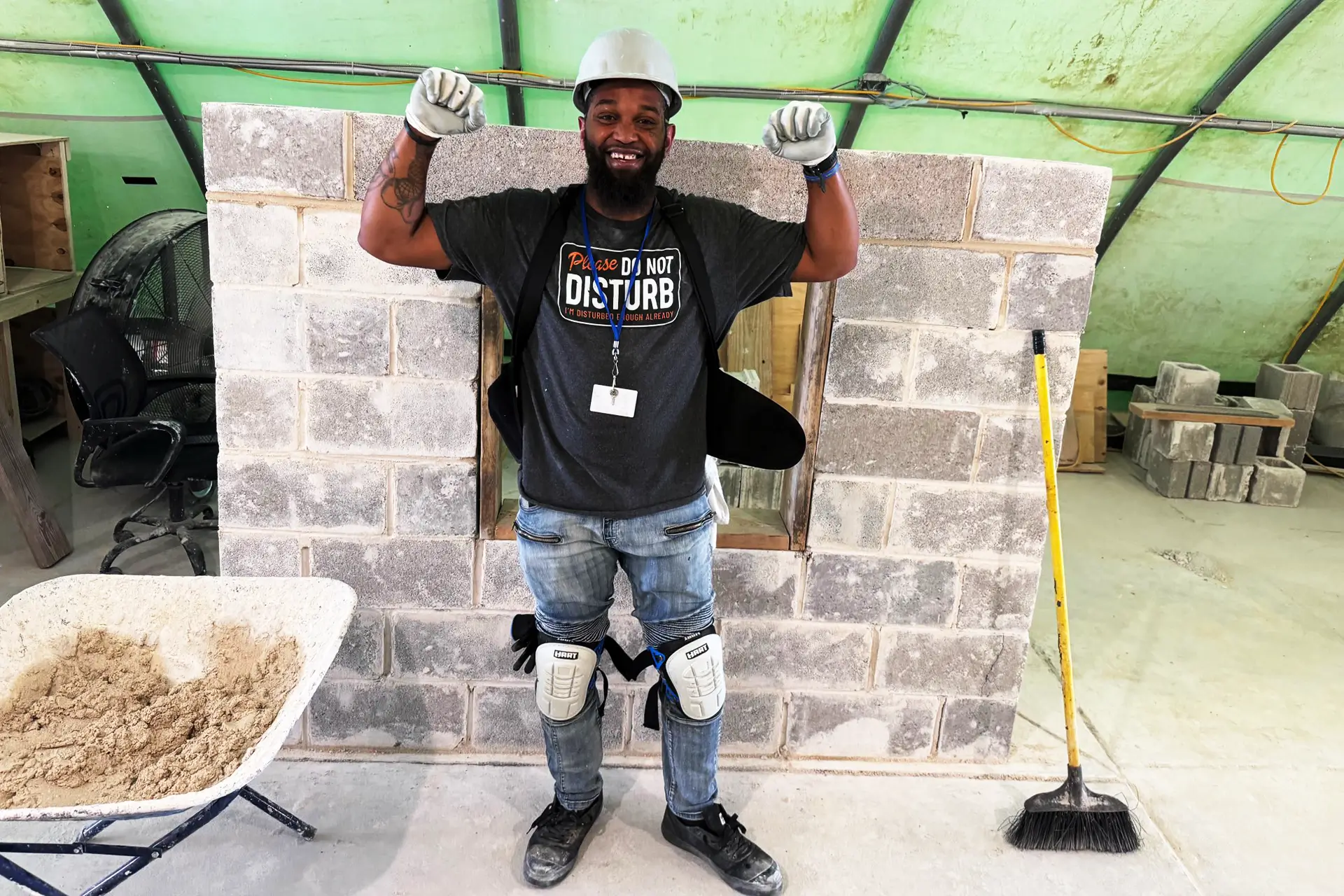 Construction staffing in Philadelphia with Philly skyline